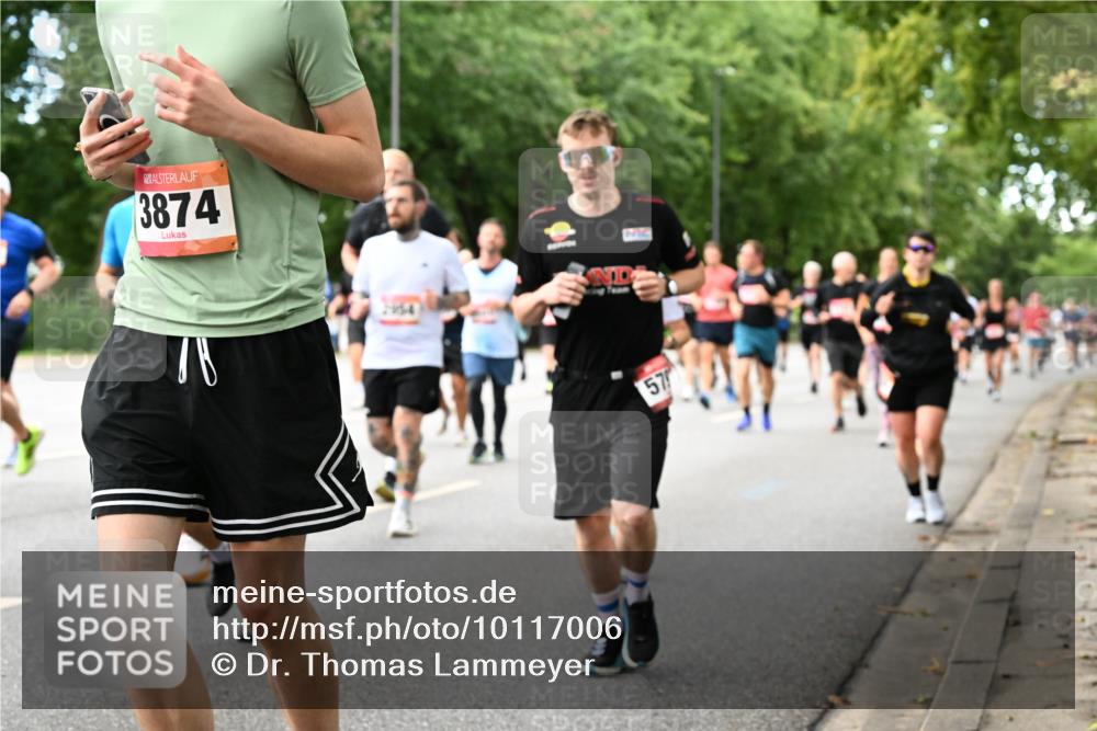 06.09.2026 - CURREX Alsterlauf Dr. Thomas Lammeyer http://msf.ph/oto/10117006 06.09.2026 09:14:15 Laufen 3874, 57 meine-sportfotos.de