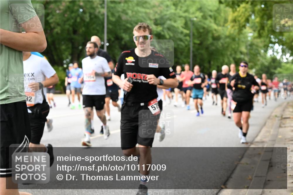 06.09.2026 - CURREX Alsterlauf Dr. Thomas Lammeyer http://msf.ph/oto/10117009 06.09.2026 09:14:15 Laufen 92, 57 meine-sportfotos.de