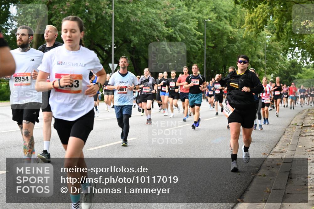 06.09.2026 - CURREX Alsterlauf Dr. Thomas Lammeyer http://msf.ph/oto/10117019 06.09.2026 09:14:16 Laufen 2954, 2501, 4495, 5733, 201, 2164, 2879 meine-sportfotos.de