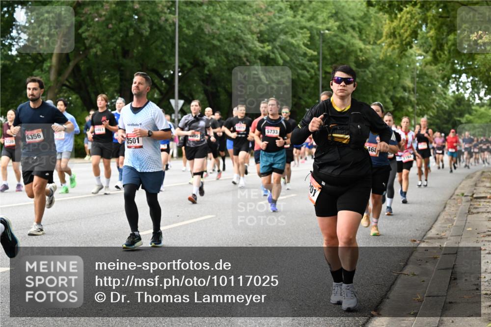 06.09.2026 - CURREX Alsterlauf Dr. Thomas Lammeyer http://msf.ph/oto/10117025 06.09.2026 09:14:17 Laufen 220, 6356, 461, 2501, 5733, 46, 01 meine-sportfotos.de