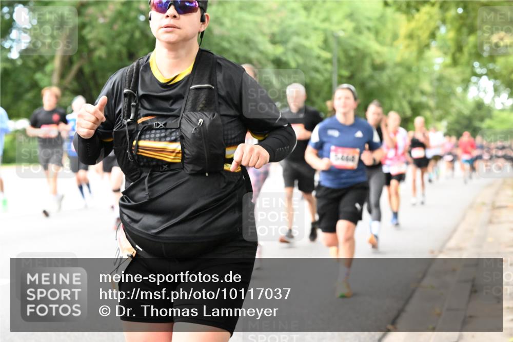 06.09.2026 - CURREX Alsterlauf Dr. Thomas Lammeyer http://msf.ph/oto/10117037 06.09.2026 09:14:19 Laufen  meine-sportfotos.de