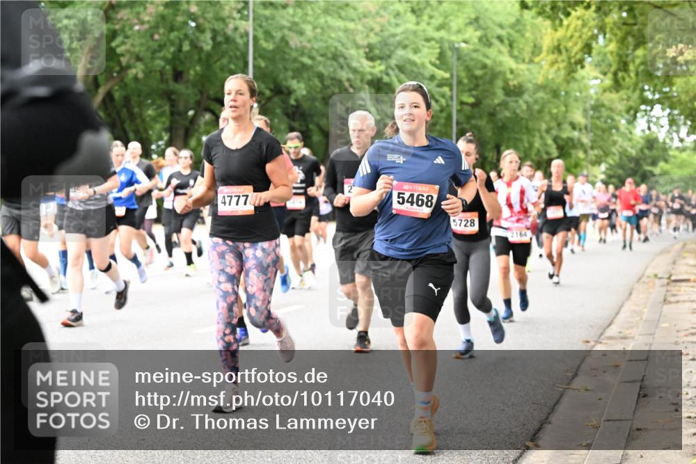 06.09.2026 - CURREX Alsterlauf Dr. Thomas Lammeyer http://msf.ph/oto/10117040 06.09.2026 09:14:19 Laufen 4777, 2, 1416, 5468, 5728, 2164 meine-sportfotos.de