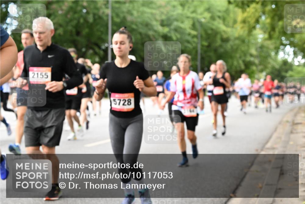 06.09.2026 - CURREX Alsterlauf Dr. Thomas Lammeyer http://msf.ph/oto/10117053 06.09.2026 09:14:21 Laufen 2155, 5728 meine-sportfotos.de