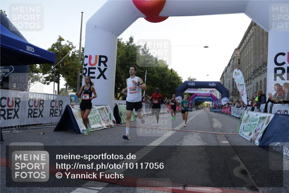 06.09.2026 - CURREX Alsterlauf Yannick Fuchs http://msf.ph/oto/10117056 06.09.2026 09:36:44 Ziel 26, 2813, 5340, 5375, 5444, 5490, 5972, 6412 meine-sportfotos.de