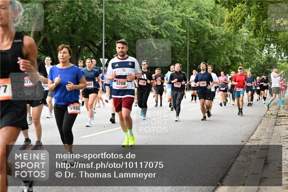 06.09.2026 - CURREX Alsterlauf Dr. Thomas Lammeyer http://msf.ph/oto/10117075 06.09.2026 09:14:24 Laufen 7, 522, 300, 855, 6208, 4130, 6045, 2757, 3103, 4511, 5980 meine-sportfotos.de