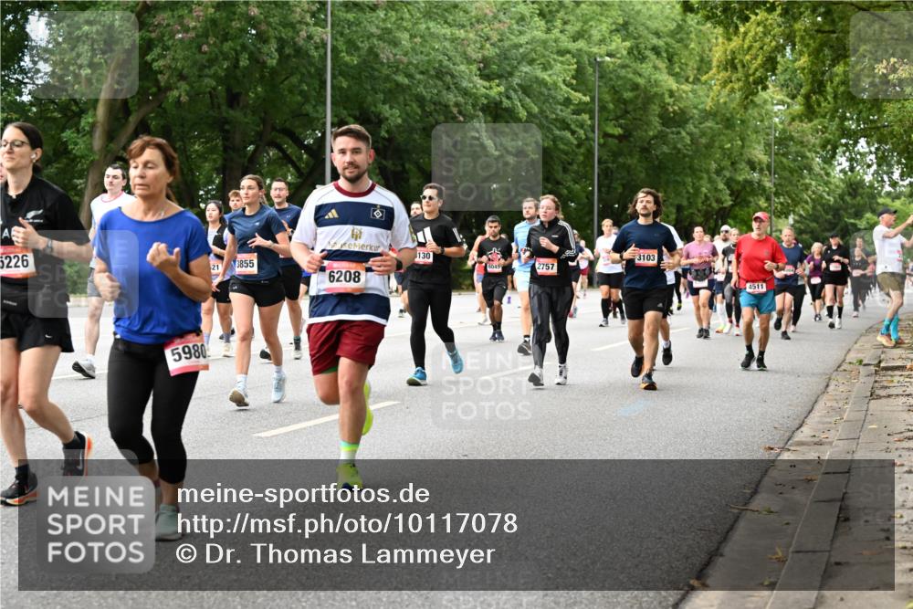 06.09.2026 - CURREX Alsterlauf Dr. Thomas Lammeyer http://msf.ph/oto/10117078 06.09.2026 09:14:24 Laufen 5226, 5980, 21, 3855, 3103, 130, 6045, 2757, 6208, 4511 meine-sportfotos.de