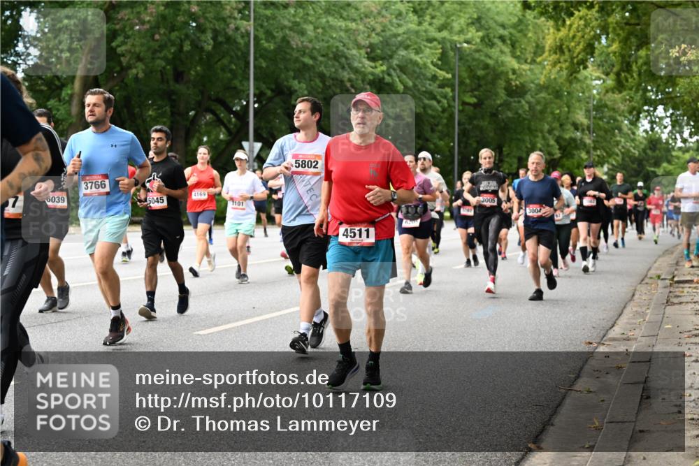 06.09.2026 - CURREX Alsterlauf Dr. Thomas Lammeyer http://msf.ph/oto/10117109 06.09.2026 09:14:28 Laufen 7, 6039, 3766, 4169, 6045, 3101, 5802, 6205, 4511, 3005, 3004 meine-sportfotos.de