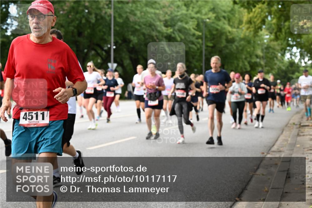06.09.2026 - CURREX Alsterlauf Dr. Thomas Lammeyer http://msf.ph/oto/10117117 06.09.2026 09:14:29 Laufen 4511, 7, 1, 2010 meine-sportfotos.de
