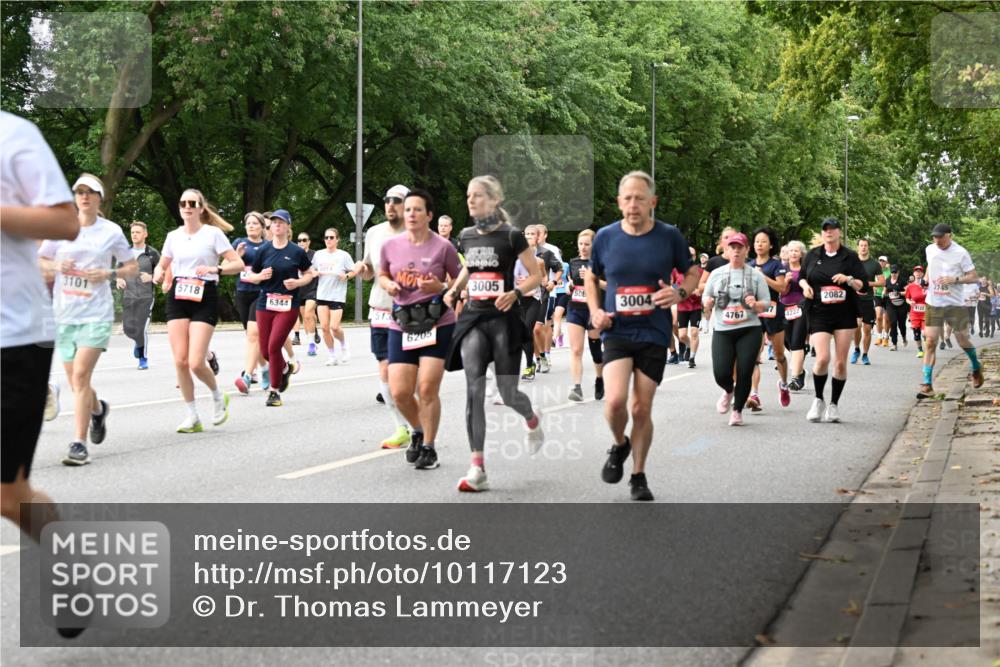 06.09.2026 - CURREX Alsterlauf Dr. Thomas Lammeyer http://msf.ph/oto/10117123 06.09.2026 09:14:30 Laufen 5718, 3101, 6344, 3014, 6205, 3005, 508, 3004, 4767, 4222, 2082, 122 meine-sportfotos.de