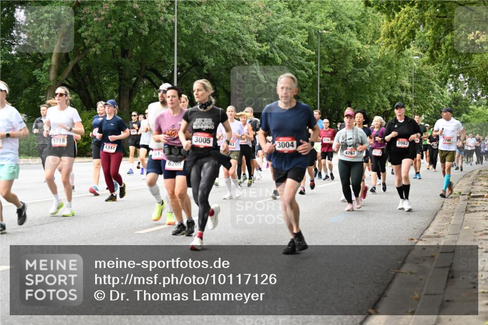 06.09.2026 - CURREX Alsterlauf Dr. Thomas Lammeyer http://msf.ph/oto/10117126 06.09.2026 09:14:30 Laufen 5718, 6344, 6205, 3005, 5726, 43, 3004, 2745, 2082, 4767, 4222 meine-sportfotos.de