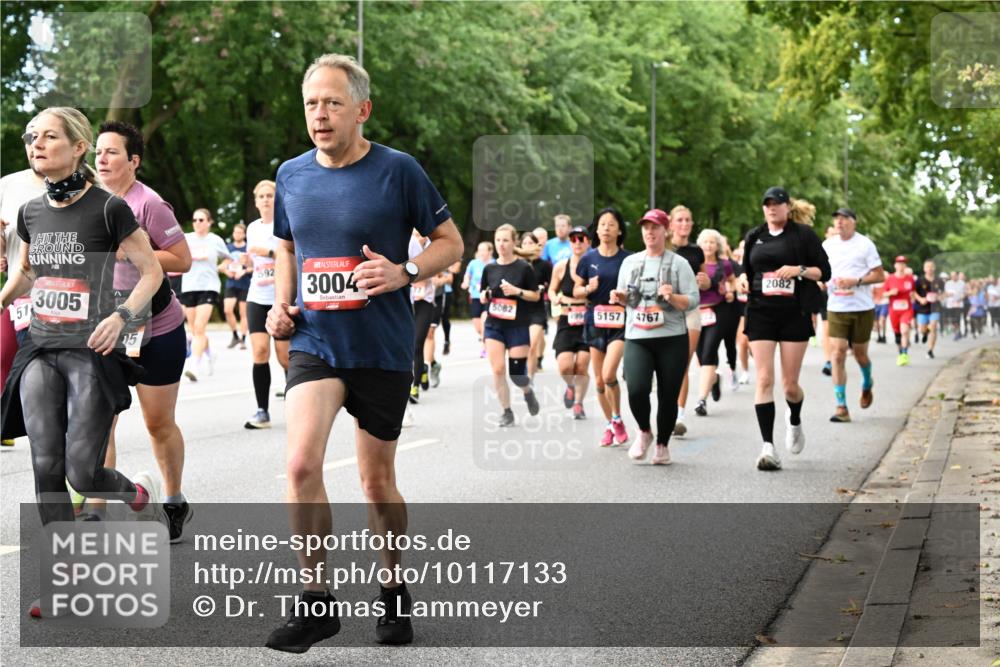 06.09.2026 - CURREX Alsterlauf Dr. Thomas Lammeyer http://msf.ph/oto/10117133 06.09.2026 09:14:32 Laufen 51, 3005, 15, 592, 3004, 5682, 1995157, 4767, 2082 meine-sportfotos.de