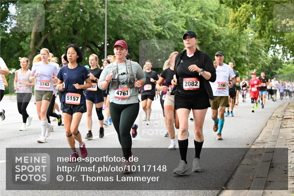 06.09.2026 - CURREX Alsterlauf Dr. Thomas Lammeyer http://msf.ph/oto/10117148 06.09.2026 09:14:33 Laufen 367, 5743, 5157, 82, 4767, 5503, 4, 2082, 2745 meine-sportfotos.de