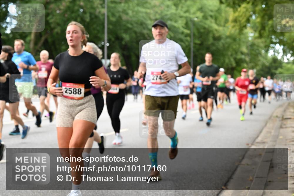 06.09.2026 - CURREX Alsterlauf Dr. Thomas Lammeyer http://msf.ph/oto/10117160 06.09.2026 09:14:35 Laufen 2588 meine-sportfotos.de