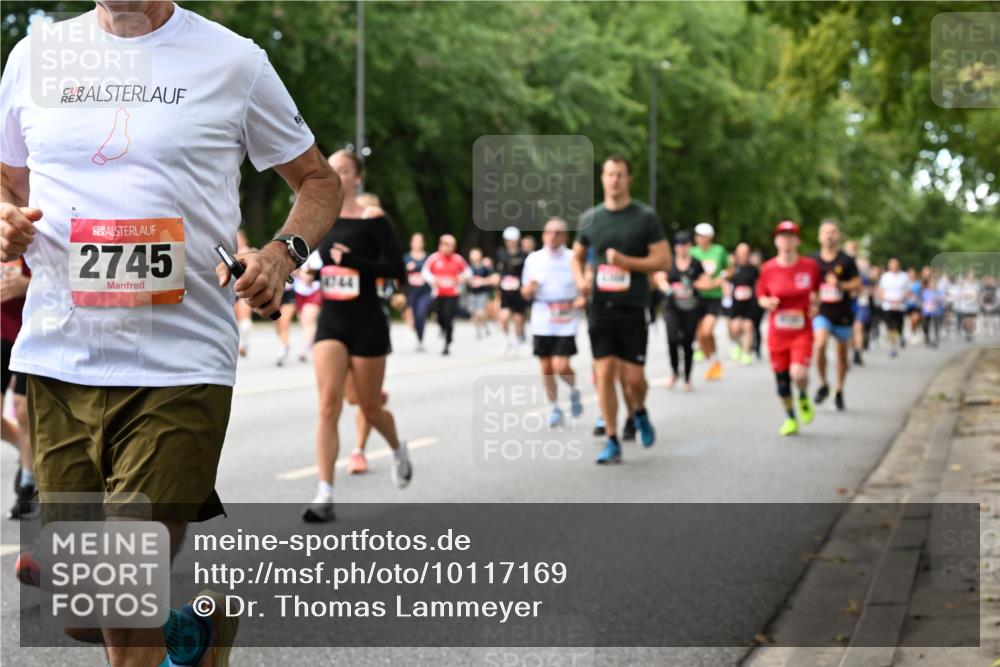 06.09.2026 - CURREX Alsterlauf Dr. Thomas Lammeyer http://msf.ph/oto/10117169 06.09.2026 09:14:37 Laufen 2745, 4744 meine-sportfotos.de