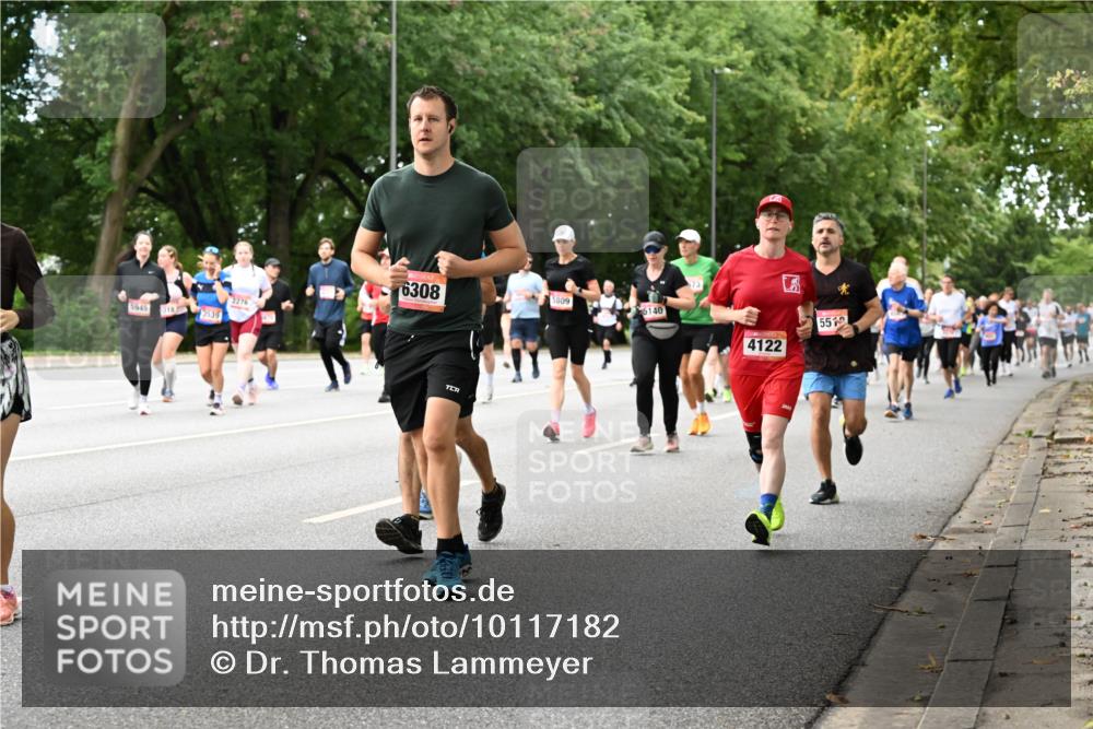 06.09.2026 - CURREX Alsterlauf Dr. Thomas Lammeyer http://msf.ph/oto/10117182 06.09.2026 09:14:38 Laufen 5945, 318, 9539, 2276, 6308, 5809, 6140, 4122, 551 meine-sportfotos.de