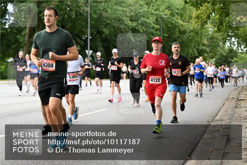 06.09.2026 - CURREX Alsterlauf Dr. Thomas Lammeyer http://msf.ph/oto/10117187 06.09.2026 09:14:39 Laufen 5945, 6308, 5369, 5809, 5140, 4122, 55 meine-sportfotos.de