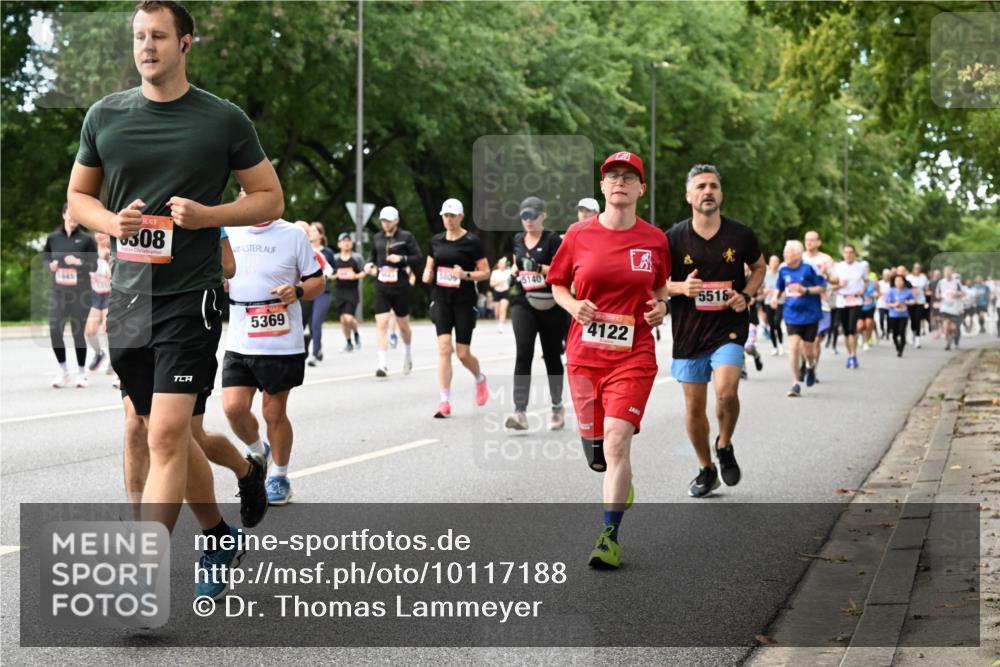 06.09.2026 - CURREX Alsterlauf Dr. Thomas Lammeyer http://msf.ph/oto/10117188 06.09.2026 09:14:39 Laufen 1645, 308, 5369, 5140, 4122, 5516 meine-sportfotos.de