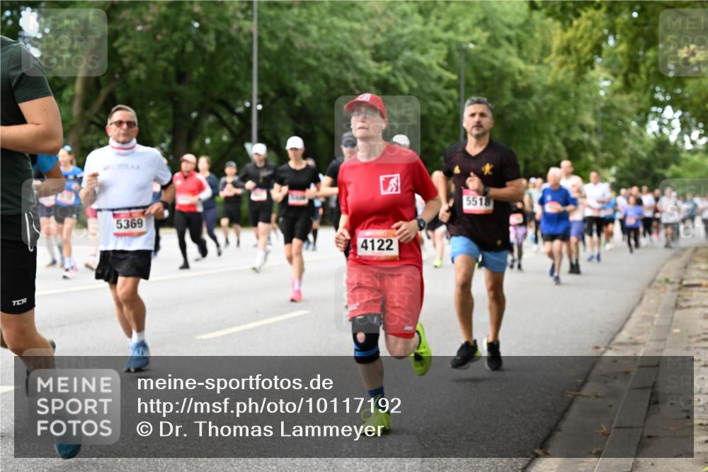 06.09.2026 - CURREX Alsterlauf Dr. Thomas Lammeyer http://msf.ph/oto/10117192 06.09.2026 09:14:39 Laufen 5369, 4122, 5518 meine-sportfotos.de