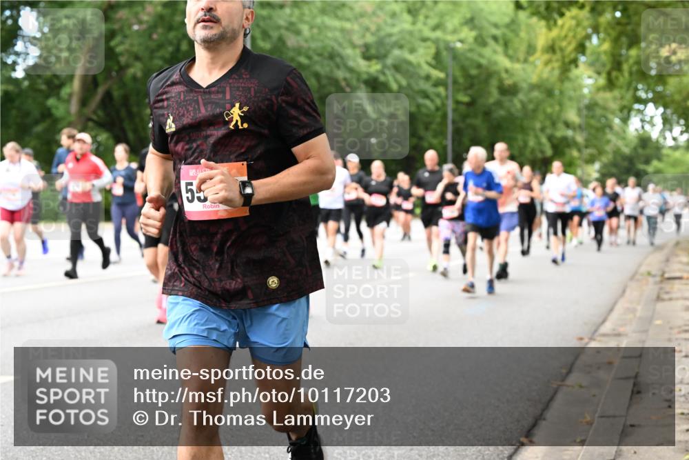 06.09.2026 - CURREX Alsterlauf Dr. Thomas Lammeyer http://msf.ph/oto/10117203 06.09.2026 09:14:41 Laufen 55 meine-sportfotos.de