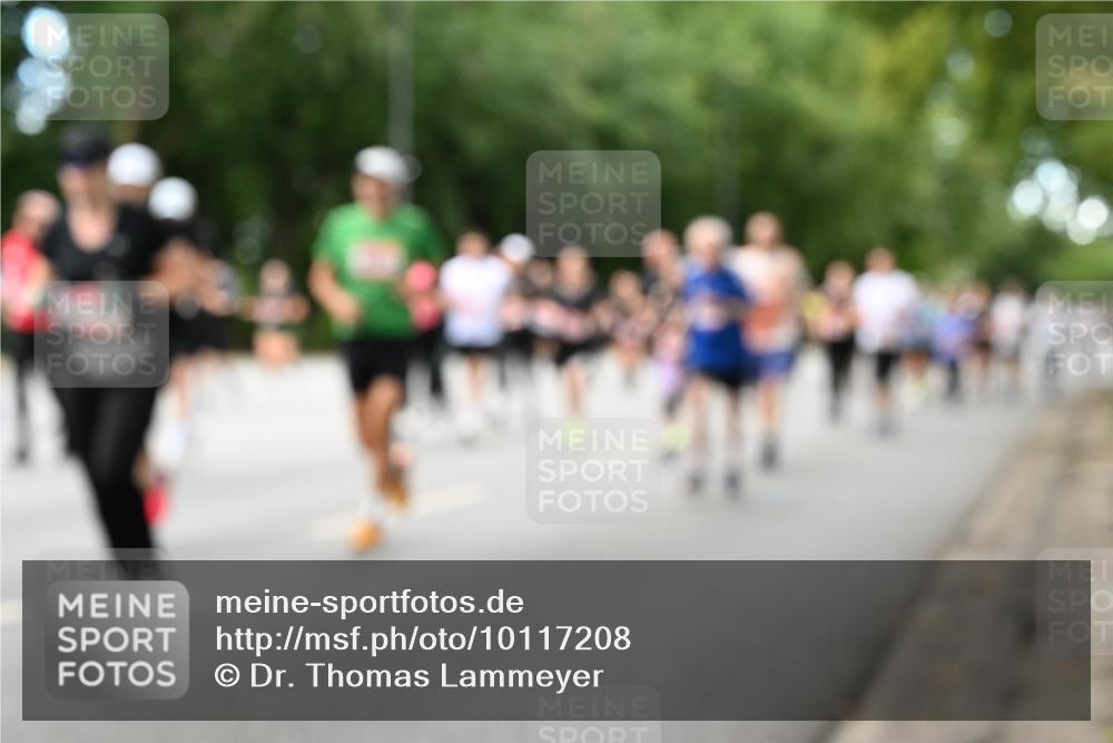 06.09.2026 - CURREX Alsterlauf Dr. Thomas Lammeyer http://msf.ph/oto/10117208 06.09.2026 09:14:41 Laufen  meine-sportfotos.de