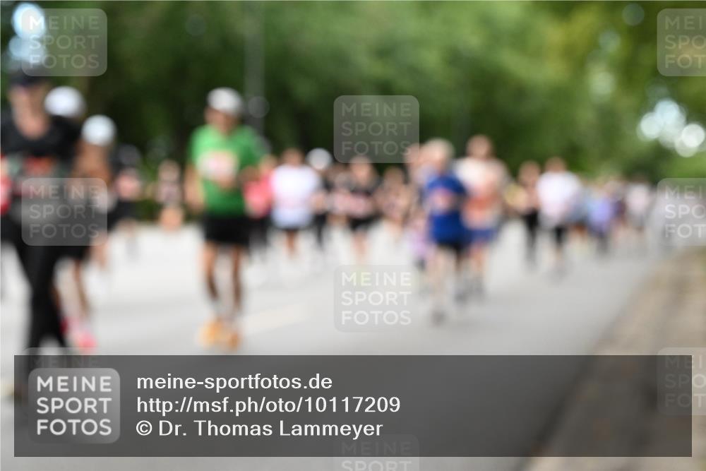 06.09.2026 - CURREX Alsterlauf Dr. Thomas Lammeyer http://msf.ph/oto/10117209 06.09.2026 09:14:42 Laufen  meine-sportfotos.de