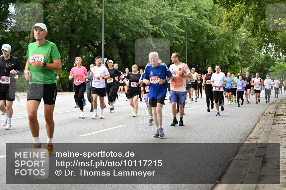 06.09.2026 - CURREX Alsterlauf Dr. Thomas Lammeyer http://msf.ph/oto/10117215 06.09.2026 09:14:42 Laufen 8043, 4873, 5769, 2113, 3889, 3578, 57, 4565, 577, 3922, 2934, 43, 6147, 4831 meine-sportfotos.de
