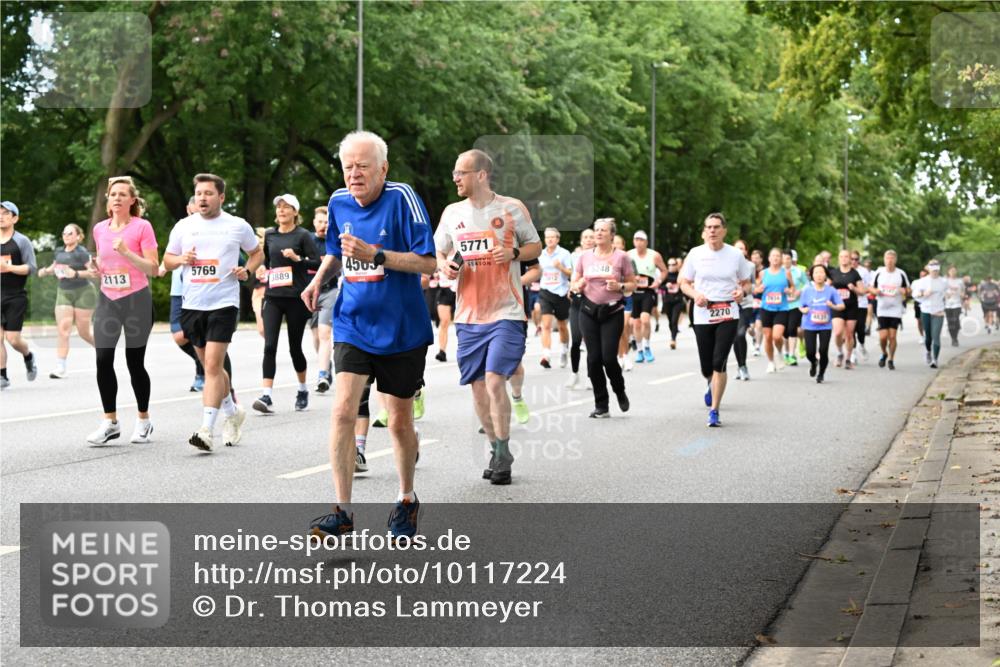 06.09.2026 - CURREX Alsterlauf Dr. Thomas Lammeyer http://msf.ph/oto/10117224 06.09.2026 09:14:43 Laufen 5769, 2113, 889, 4503, 5771, 5248, 1834, 2270, 431 meine-sportfotos.de