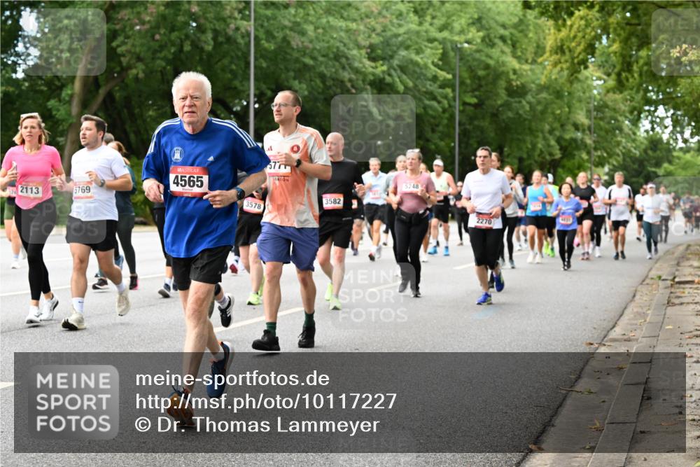 06.09.2026 - CURREX Alsterlauf Dr. Thomas Lammeyer http://msf.ph/oto/10117227 06.09.2026 09:14:44 Laufen 2113, 5769, 4565, 3578, 577, 3582, 5248, 2270 meine-sportfotos.de