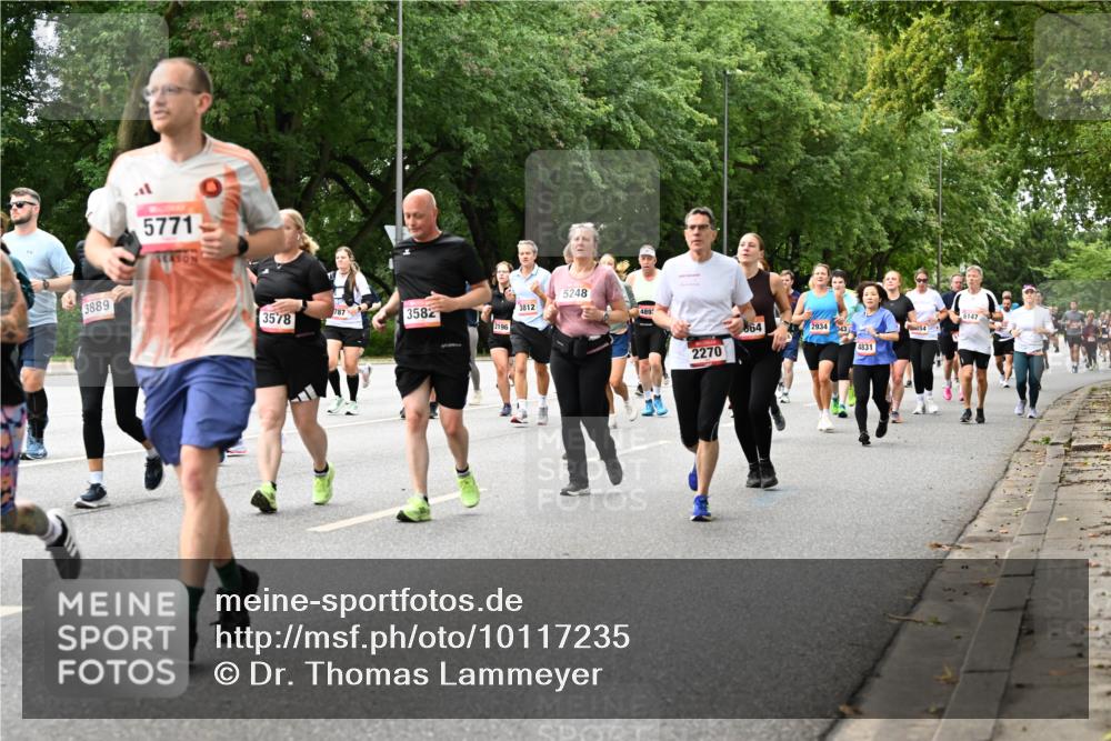 06.09.2026 - CURREX Alsterlauf Dr. Thomas Lammeyer http://msf.ph/oto/10117235 06.09.2026 09:14:45 Laufen 3889, 5771, 3812, 7874, 3582, 3578, 2196, 5248, 489, 6147, 64, 2934, 043, 154, 4831, 2270 meine-sportfotos.de