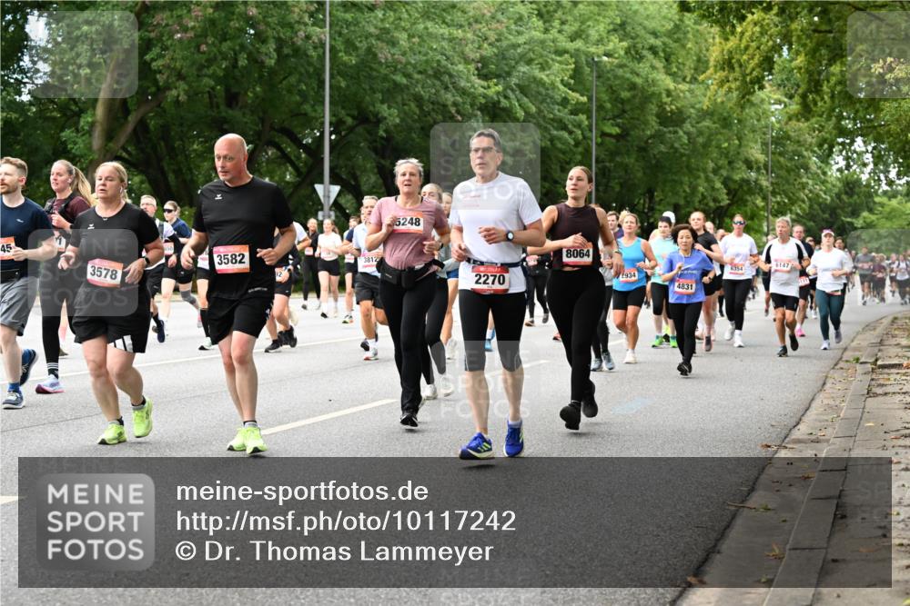 06.09.2026 - CURREX Alsterlauf Dr. Thomas Lammeyer http://msf.ph/oto/10117242 06.09.2026 09:14:46 Laufen 45, 3578, 3582, 3812, 5248, 2270, 8064, 934, 4831, 6147, 6354 meine-sportfotos.de