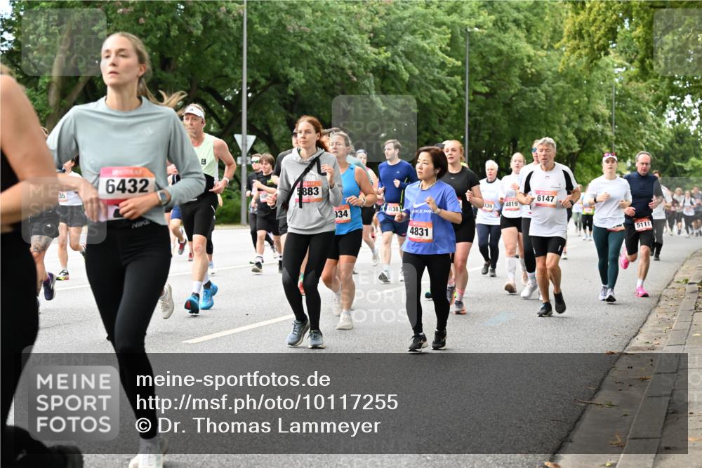 06.09.2026 - CURREX Alsterlauf Dr. Thomas Lammeyer http://msf.ph/oto/10117255 06.09.2026 09:14:49 Laufen 35, 6432, 883, 6147, 934, 4138, 039, 4819, 4831, 5111 meine-sportfotos.de