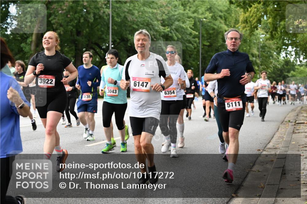 06.09.2026 - CURREX Alsterlauf Dr. Thomas Lammeyer http://msf.ph/oto/10117272 06.09.2026 09:14:51 Laufen 3922, 4138, 3043, 6147, 6354, 5111 meine-sportfotos.de