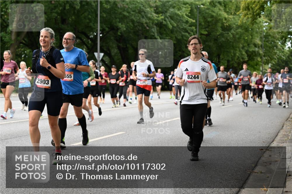 06.09.2026 - CURREX Alsterlauf Dr. Thomas Lammeyer http://msf.ph/oto/10117302 06.09.2026 09:14:56 Laufen 5185, 5417, 2903, 655, 5390, 8244 meine-sportfotos.de