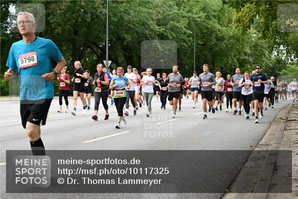 06.09.2026 - CURREX Alsterlauf Dr. Thomas Lammeyer http://msf.ph/oto/10117325 06.09.2026 09:15:00 Laufen 5798, 2560, 5197, 2287, 6446, 3163, 277, 601, 2466, 21, 271, 1316, 624, 4634, 2467 meine-sportfotos.de