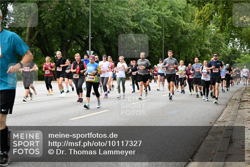 06.09.2026 - CURREX Alsterlauf Dr. Thomas Lammeyer http://msf.ph/oto/10117327 06.09.2026 09:15:00 Laufen 4170, 2560, 5197, 2287, 6446, 3283, 3277, 330, 6019, 8271, 1316, 6242, 2467, 4634 meine-sportfotos.de