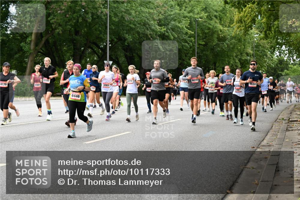 06.09.2026 - CURREX Alsterlauf Dr. Thomas Lammeyer http://msf.ph/oto/10117333 06.09.2026 09:15:01 Laufen 4170, 2560, 5197, 19, 6446, 121, 3283, 2511, 3277, 2309, 24, 6019, 385, 8271, 6242, 2467, 4634 meine-sportfotos.de