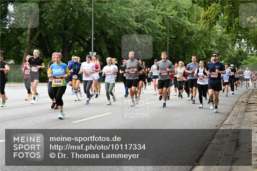 06.09.2026 - CURREX Alsterlauf Dr. Thomas Lammeyer http://msf.ph/oto/10117334 06.09.2026 09:15:01 Laufen 2560, 5197, 228, 6446, 2511, 3283, 31, 62, 2466, 385, 3277, 6019, 33, 2467, 4634 meine-sportfotos.de