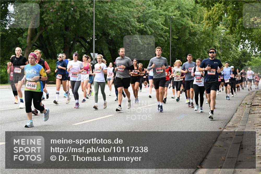 06.09.2026 - CURREX Alsterlauf Dr. Thomas Lammeyer http://msf.ph/oto/10117338 06.09.2026 09:15:01 Laufen 5197, 6446, 2511, 121, 3283, 3277, 4198, 246, 6019, 385, 385, 8271, 62, 2467, 4634 meine-sportfotos.de