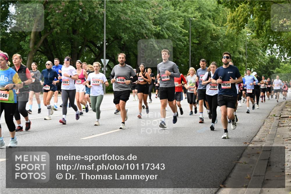 06.09.2026 - CURREX Alsterlauf Dr. Thomas Lammeyer http://msf.ph/oto/10117343 06.09.2026 09:15:02 Laufen 6019, 2466, 2385, 3283, 121, 3277, 2541, 446, 32, 8271, 6, 2467, 4634, 8056 meine-sportfotos.de