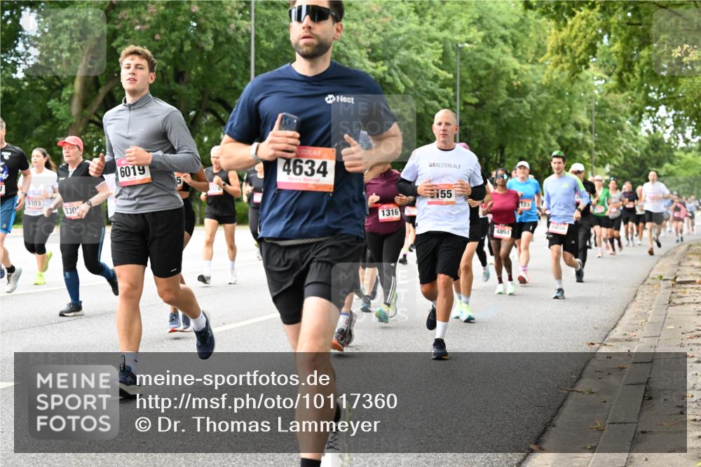 06.09.2026 - CURREX Alsterlauf Dr. Thomas Lammeyer http://msf.ph/oto/10117360 06.09.2026 09:15:04 Laufen 5303, 330, 6019, 5, 4634, 1316, 155, 4894, 123, 8056 meine-sportfotos.de