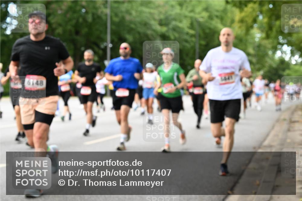 06.09.2026 - CURREX Alsterlauf Dr. Thomas Lammeyer http://msf.ph/oto/10117407 06.09.2026 09:15:11 Laufen 6148, 1641 meine-sportfotos.de