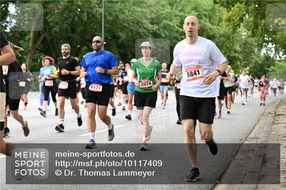 06.09.2026 - CURREX Alsterlauf Dr. Thomas Lammeyer http://msf.ph/oto/10117409 06.09.2026 09:15:11 Laufen 28, 2074, 5429, 3172, 2121, 5841 meine-sportfotos.de