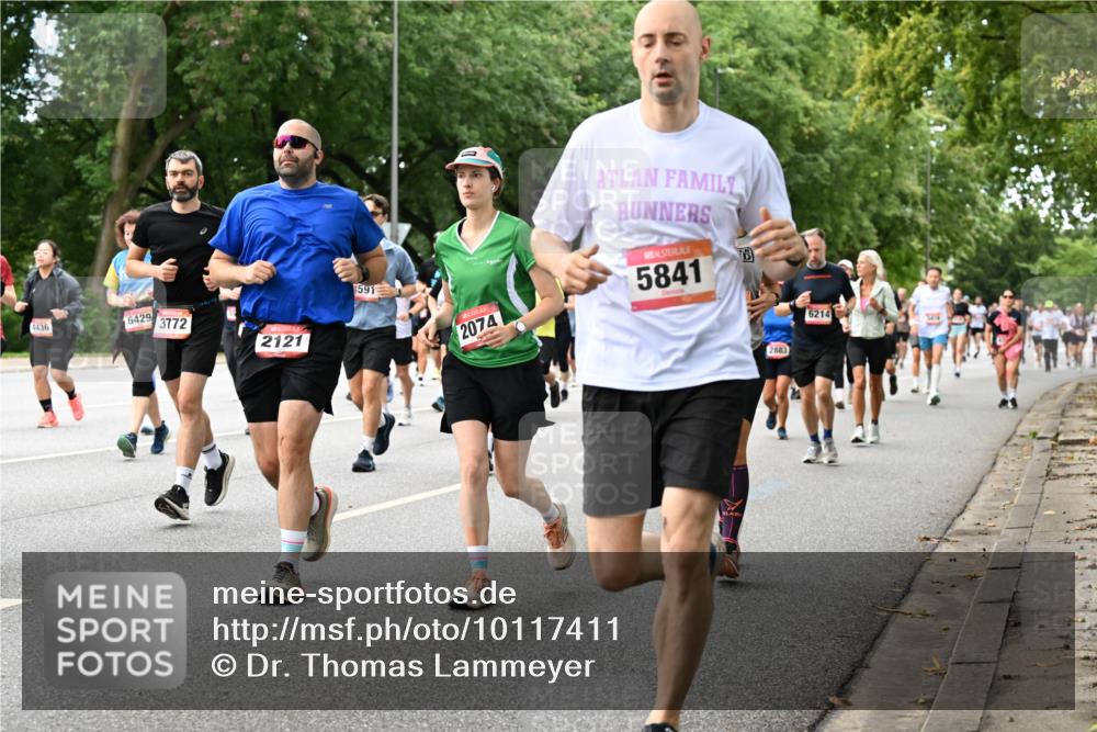 06.09.2026 - CURREX Alsterlauf Dr. Thomas Lammeyer http://msf.ph/oto/10117411 06.09.2026 09:15:12 Laufen 4436, 6429, 3772, 2121, 591, 2074, 5841, 2883, 6214, 3418 meine-sportfotos.de