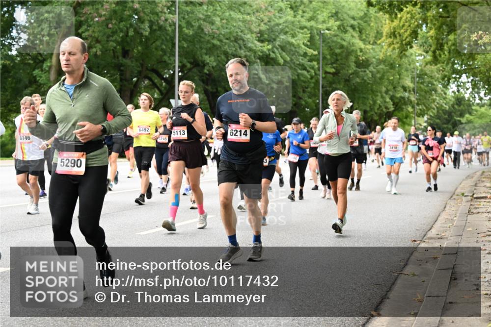 06.09.2026 - CURREX Alsterlauf Dr. Thomas Lammeyer http://msf.ph/oto/10117432 06.09.2026 09:15:14 Laufen 8146, 5290, 6492, 3245, 5113, 6214, 3418 meine-sportfotos.de