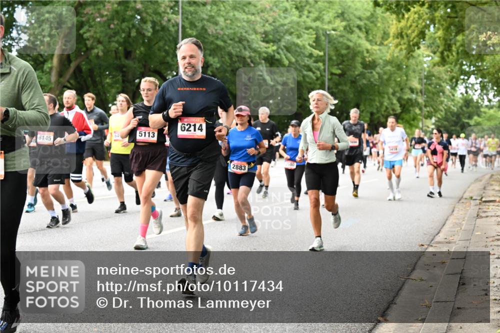 06.09.2026 - CURREX Alsterlauf Dr. Thomas Lammeyer http://msf.ph/oto/10117434 06.09.2026 09:15:15 Laufen 8145, 5113, 6214, 2883, 580 meine-sportfotos.de