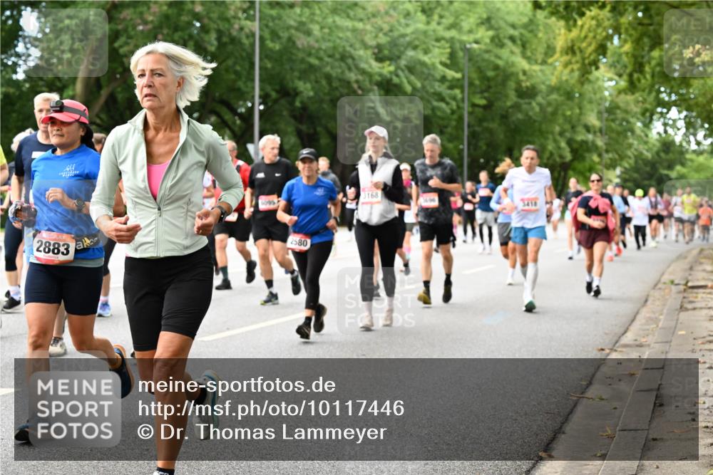 06.09.2026 - CURREX Alsterlauf Dr. Thomas Lammeyer http://msf.ph/oto/10117446 06.09.2026 09:15:17 Laufen 2883, 2580, 3168 meine-sportfotos.de