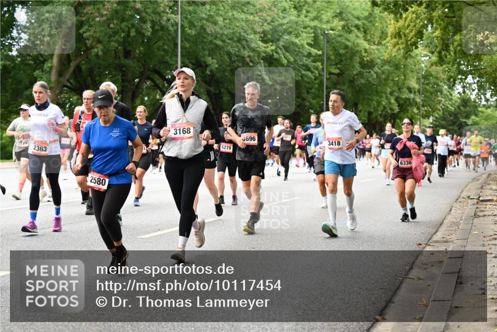 06.09.2026 - CURREX Alsterlauf Dr. Thomas Lammeyer http://msf.ph/oto/10117454 06.09.2026 09:15:18 Laufen 3127, 2363, 4737, 2580, 3168, 6278, 3696, 5454, 3418, 6336 meine-sportfotos.de