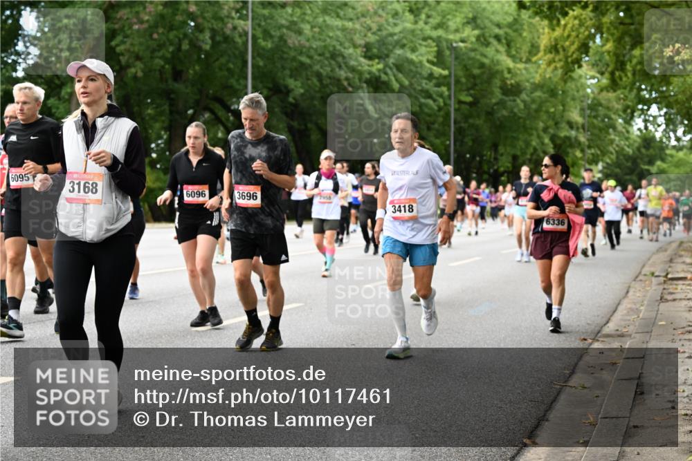 06.09.2026 - CURREX Alsterlauf Dr. Thomas Lammeyer http://msf.ph/oto/10117461 06.09.2026 09:15:19 Laufen 6095, 3168, 6096, 3696, 2955, 3418, 6336 meine-sportfotos.de