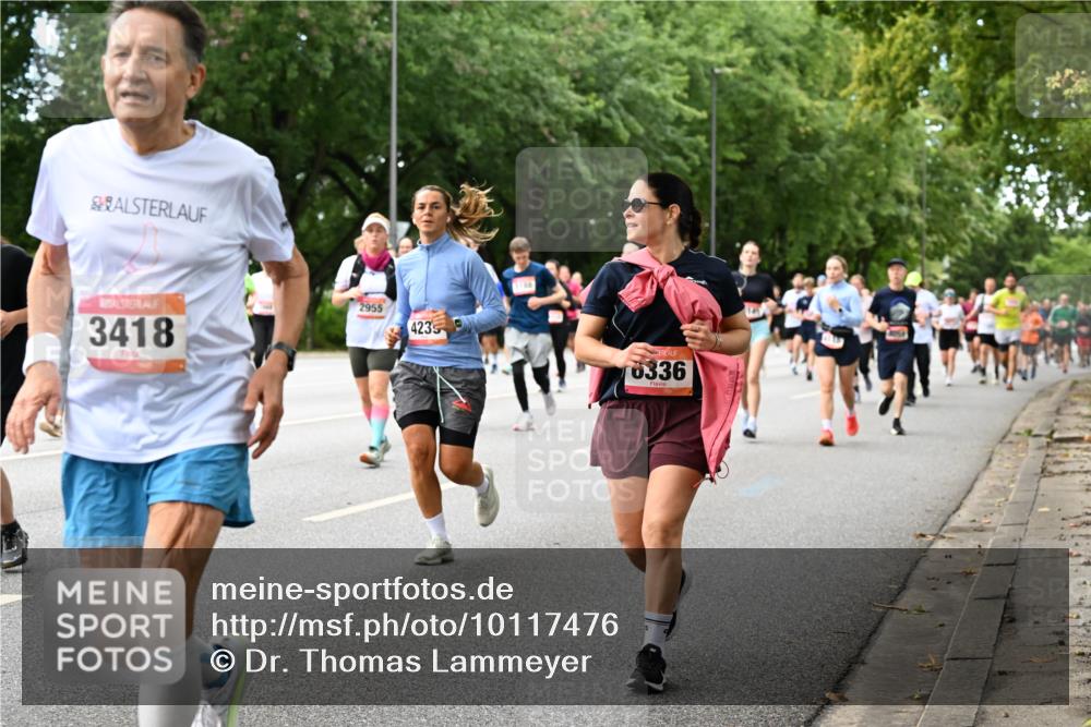 06.09.2026 - CURREX Alsterlauf Dr. Thomas Lammeyer http://msf.ph/oto/10117476 06.09.2026 09:15:21 Laufen 3418, 2955, 4235, 6336 meine-sportfotos.de