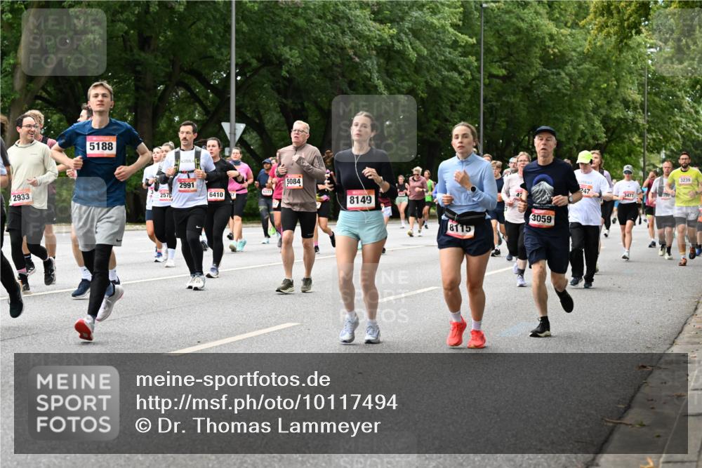 06.09.2026 - CURREX Alsterlauf Dr. Thomas Lammeyer http://msf.ph/oto/10117494 06.09.2026 09:15:23 Laufen 2933, 5188, 2570, 2991, 6410, 5084, 8149, 3059, 247, 3477, 3239, 20 meine-sportfotos.de